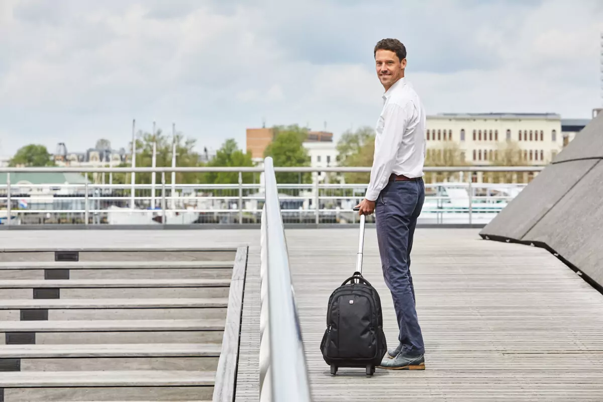 Jak vybrat cestovní tašku na víkend i do letadla